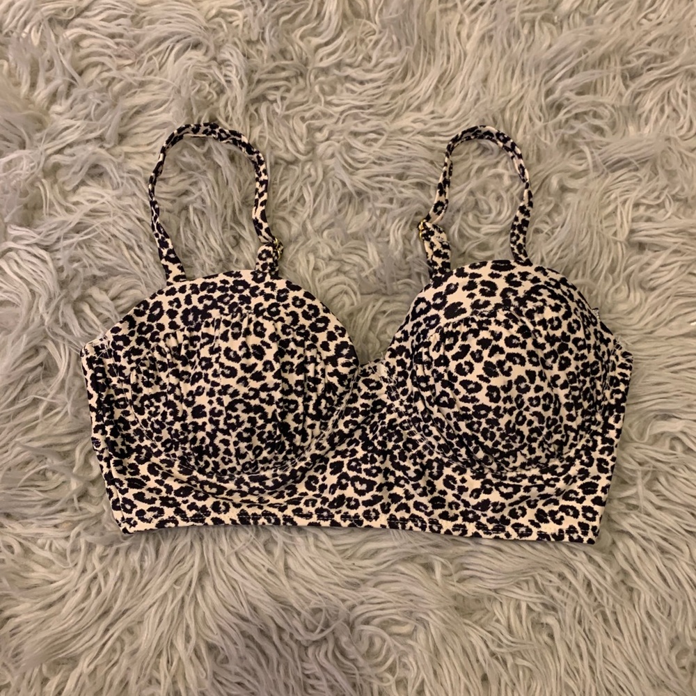 COPY - 🦋Leopard Print Bikini Top